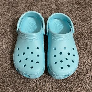 Crocs Classic Clog- Ice Blue